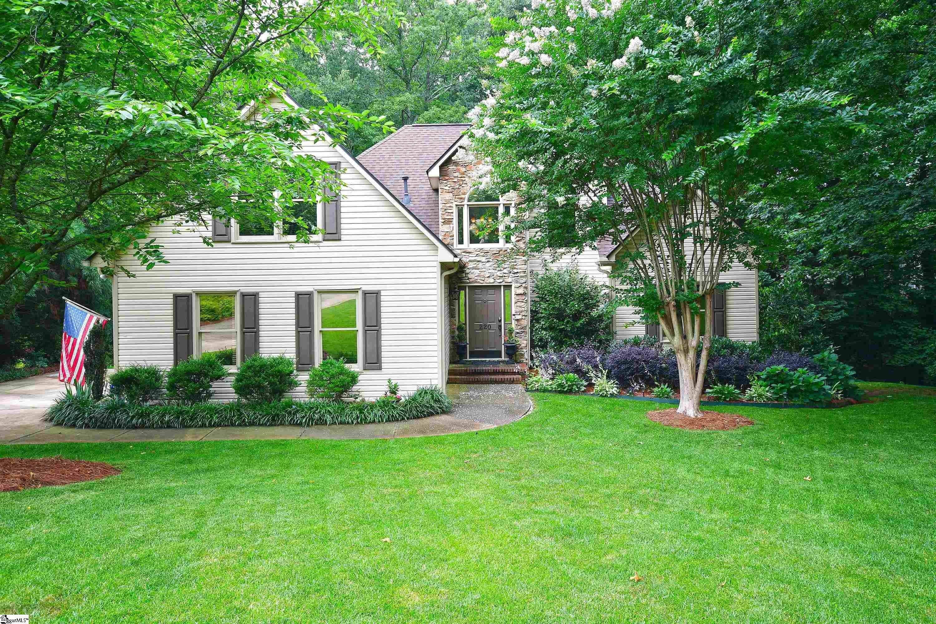 Property Photo:  220 Brushy Meadows Drive  SC 29650 