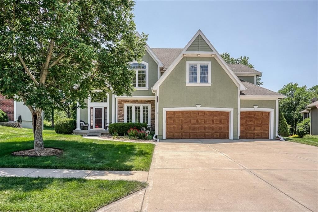Property Photo:  1289 SW Summit Crossing Drive  MO 64081 