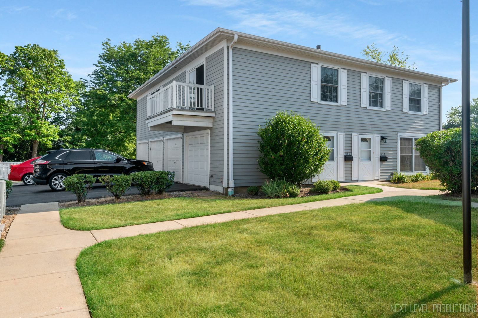 Property Photo: 1515 Woodcutter Lane D IL 60189