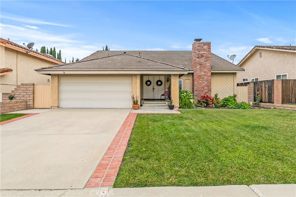 Property Photo: 2761 Cedar Wood Place CA 91362