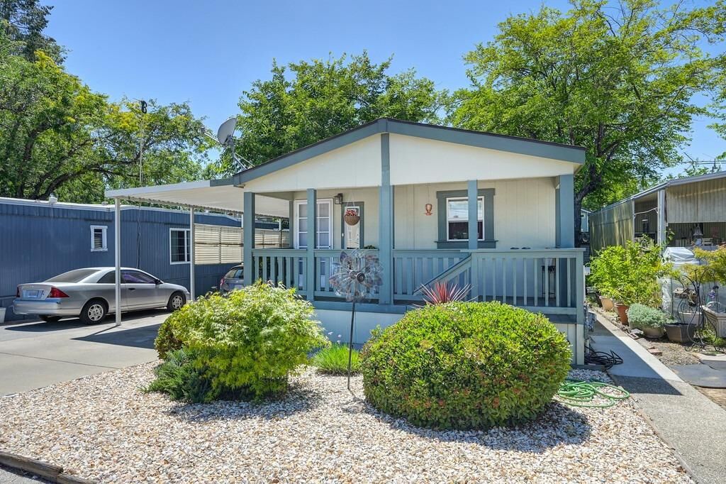 Property Photo: 3 Lily Avenue CA 95603
