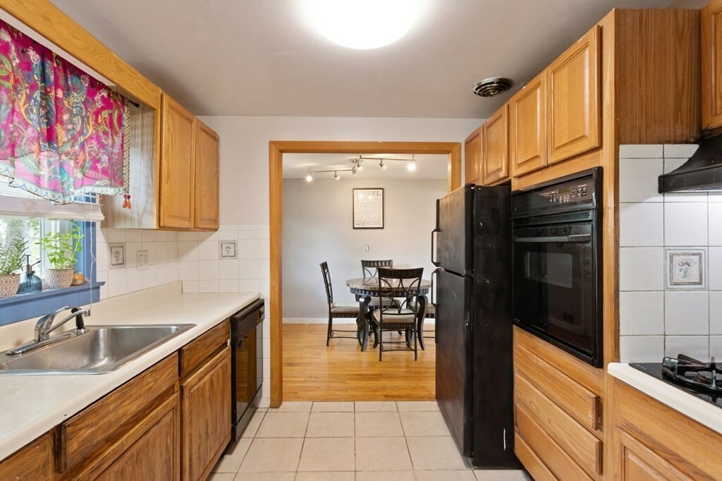 Property Photo:  127 Edgewater Drive  MA 01702 