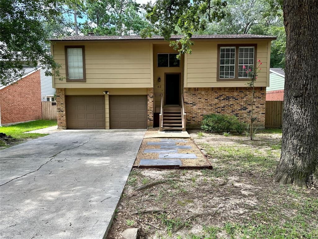 Property Photo:  62 Marabou Place  TX 77380 