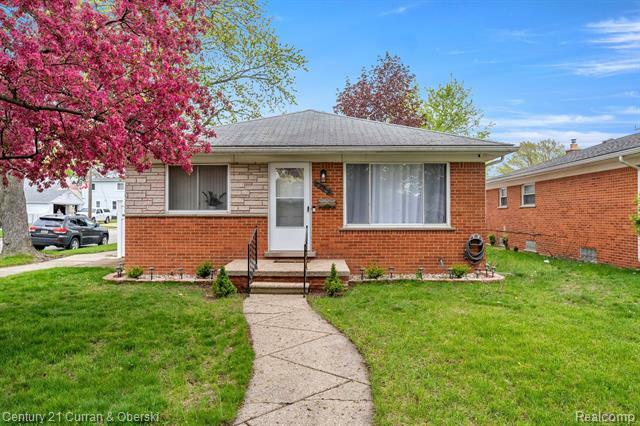 Property Photo:  8182 Wormer Street  MI 48127 