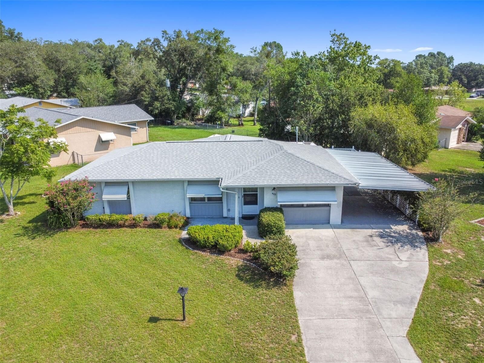 Property Photo:  402 S Barbour Street  FL 34465 