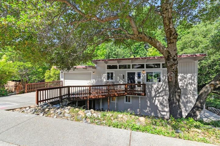 252 Forest Court  Auburn CA 95603 photo