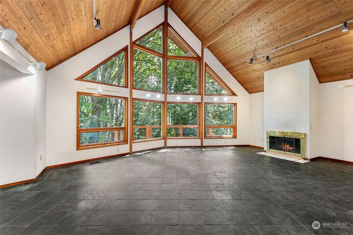 Property Photo: 10809 169th Avenue SE WA 98059