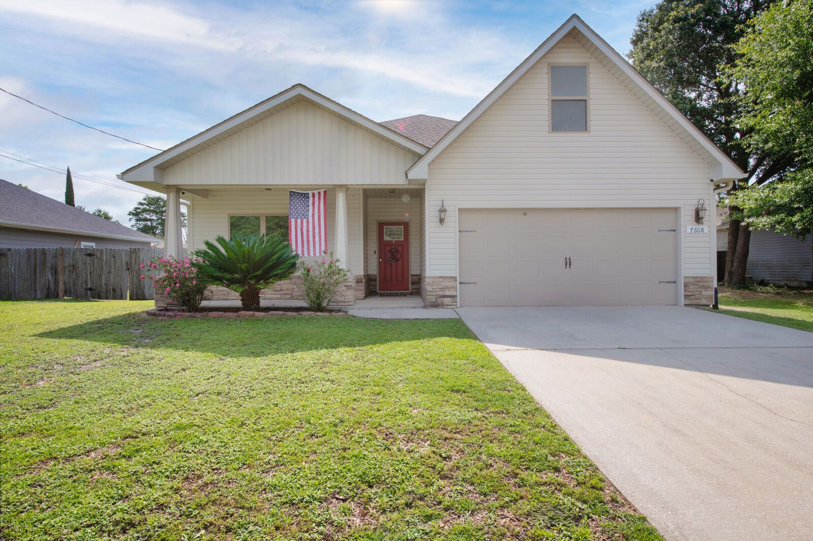 Property Photo:  7608 Blackjack Circle  FL 32566 