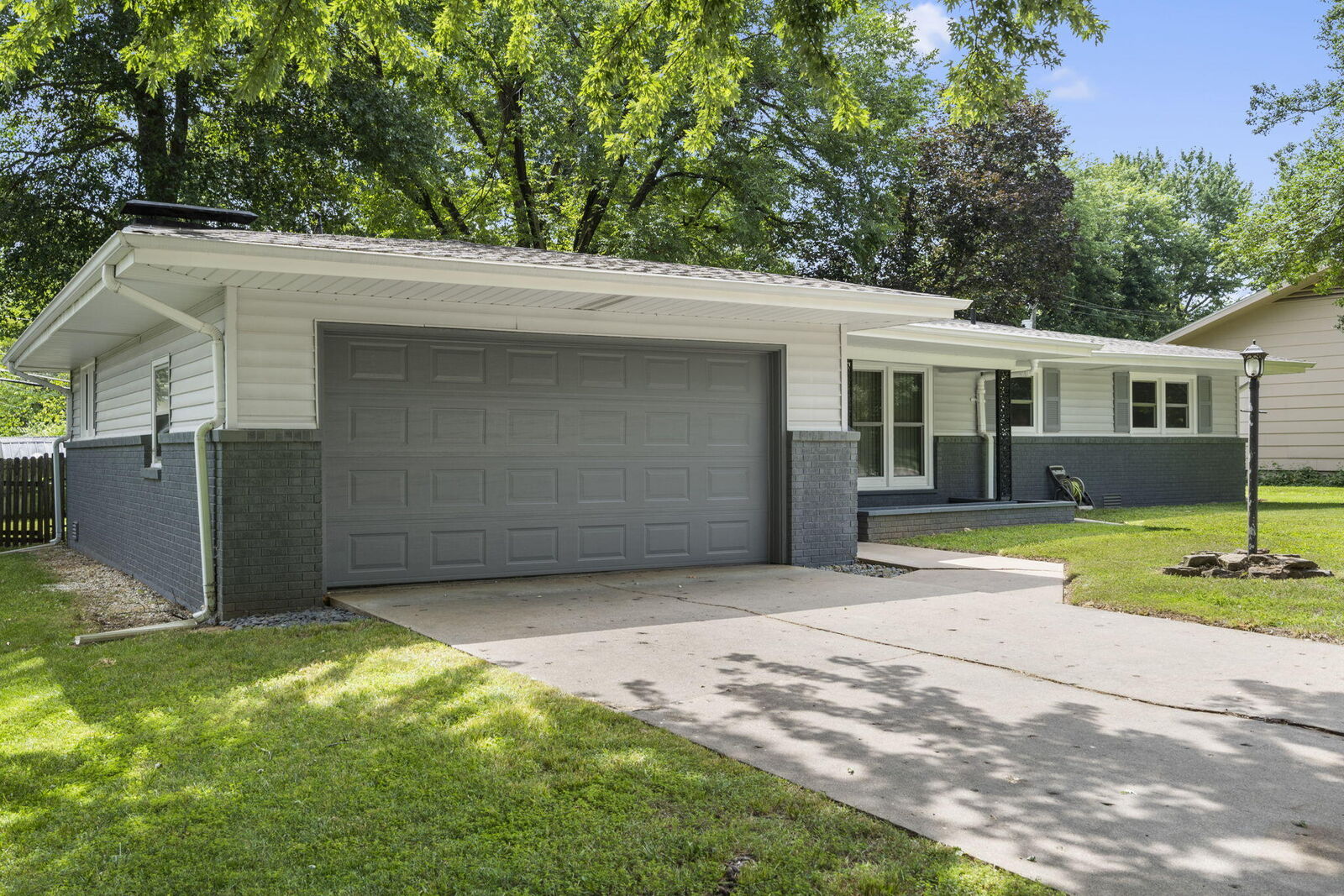 Property Photo:  2740 Wallis Smith Boulevard  MO 65804 