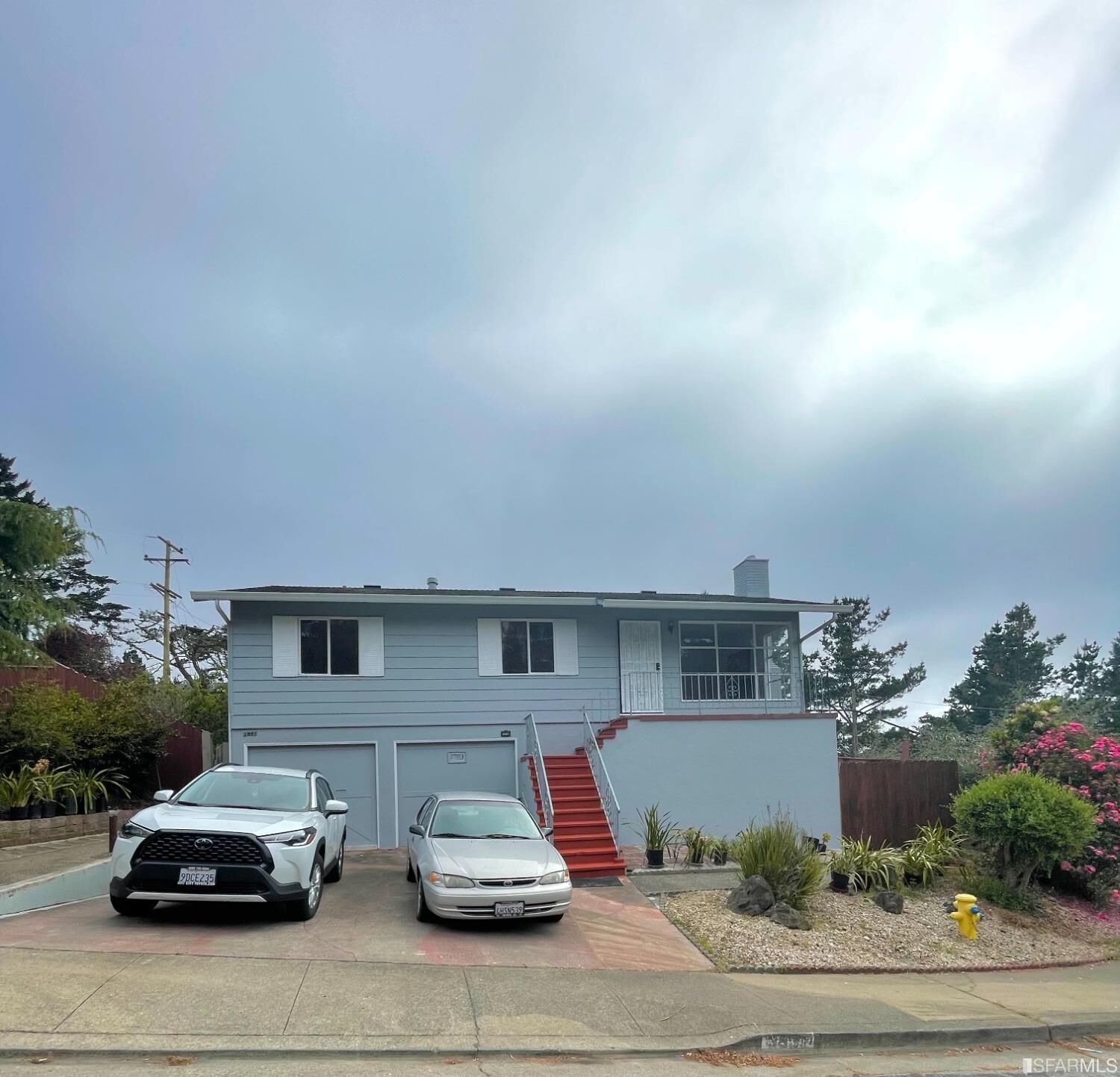 Property Photo:  3991 Elston Drive  CA 94066 