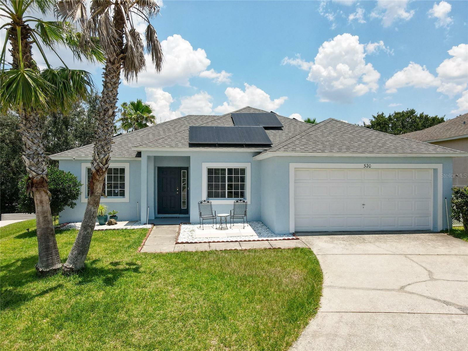 Property Photo:  320 Hillcrest Drive  FL 33897 