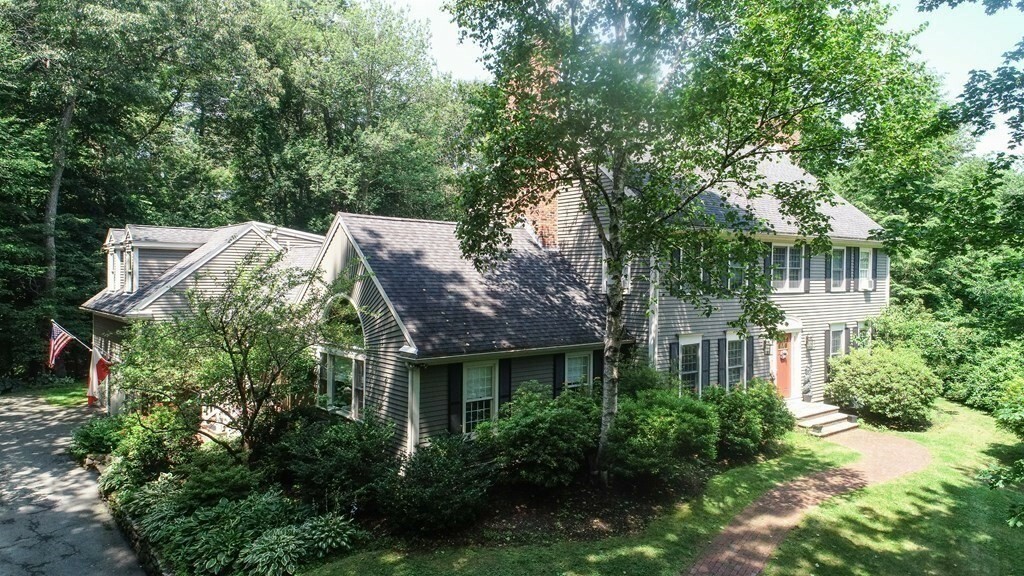 Property Photo: 193 Woodland Mead MA 01982