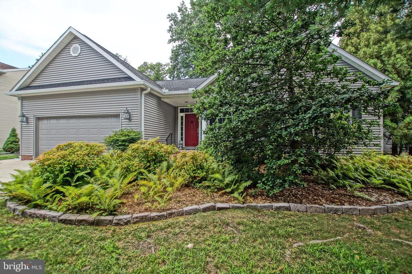 Property Photo:  421 Seagull Drive  DE 19958 