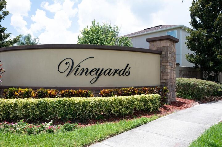 Property Photo: 13760 Calera Aly FL 34786