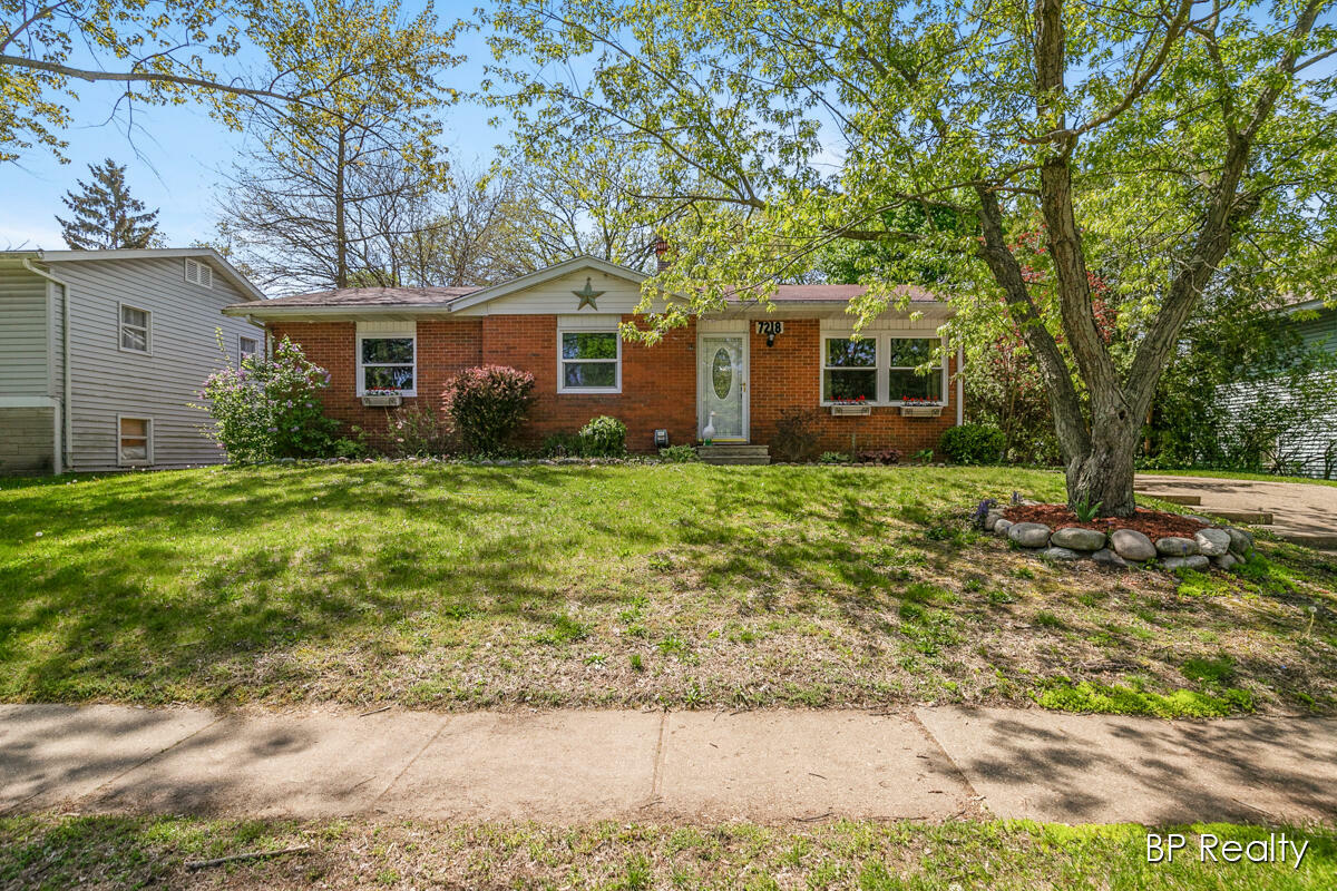 Property Photo:  7218 Rockford Street  MI 49024 