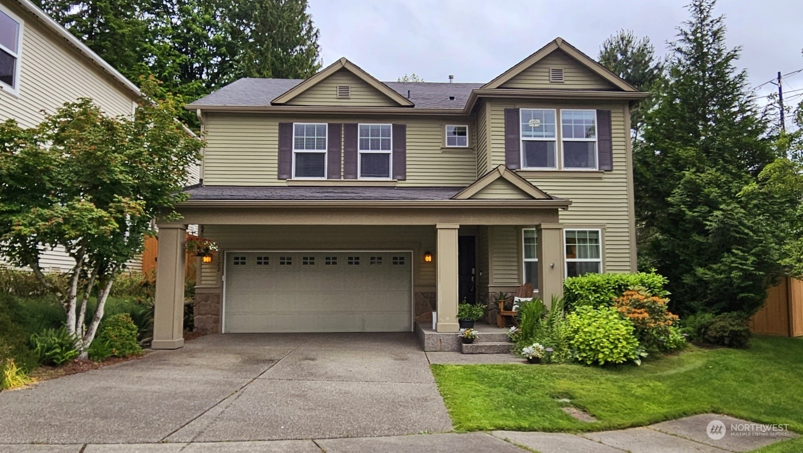 Property Photo:  7122 Allman Avenue SE  WA 98065 