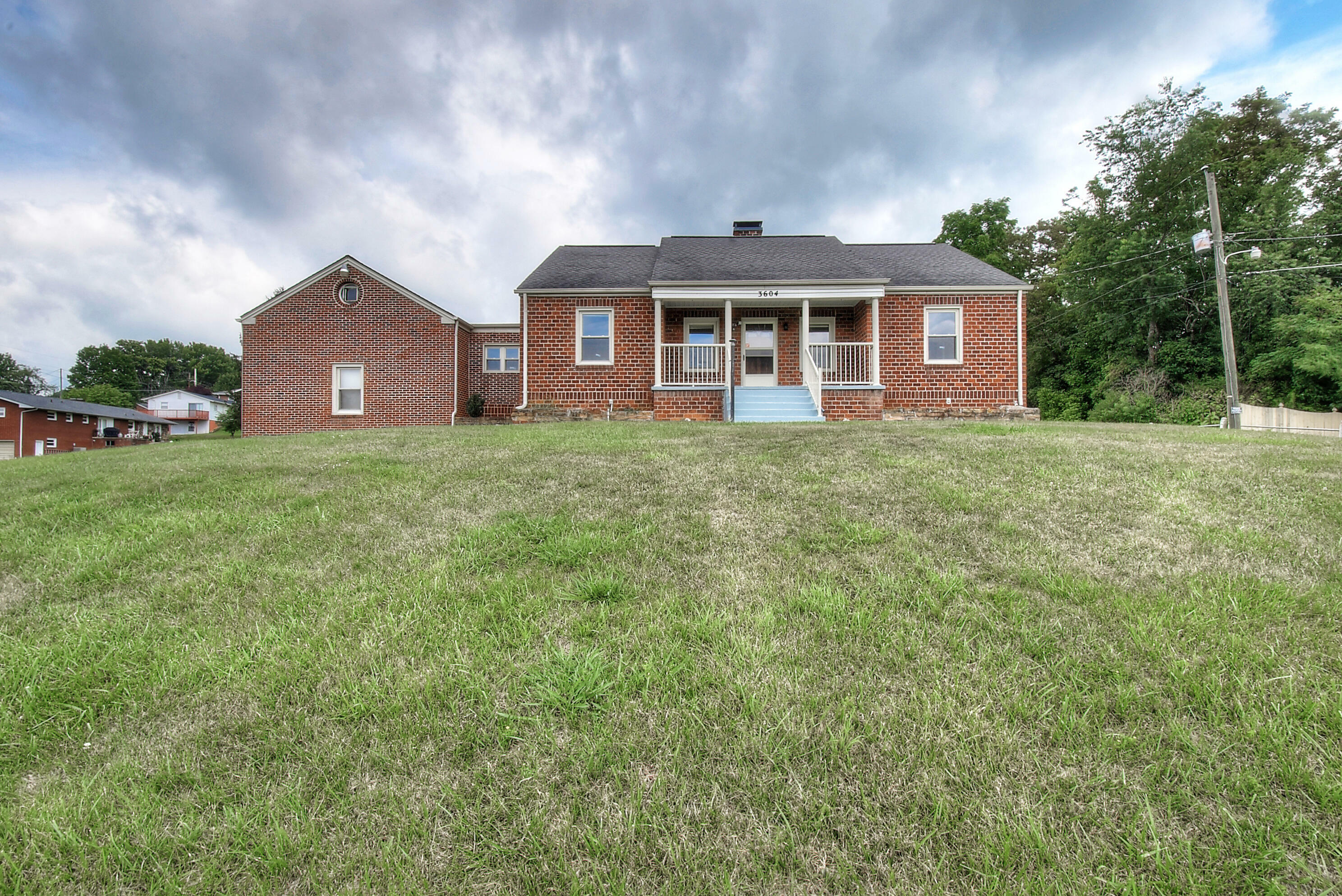 3604 Bloomingdale Road  Kingsport TN 37660 photo