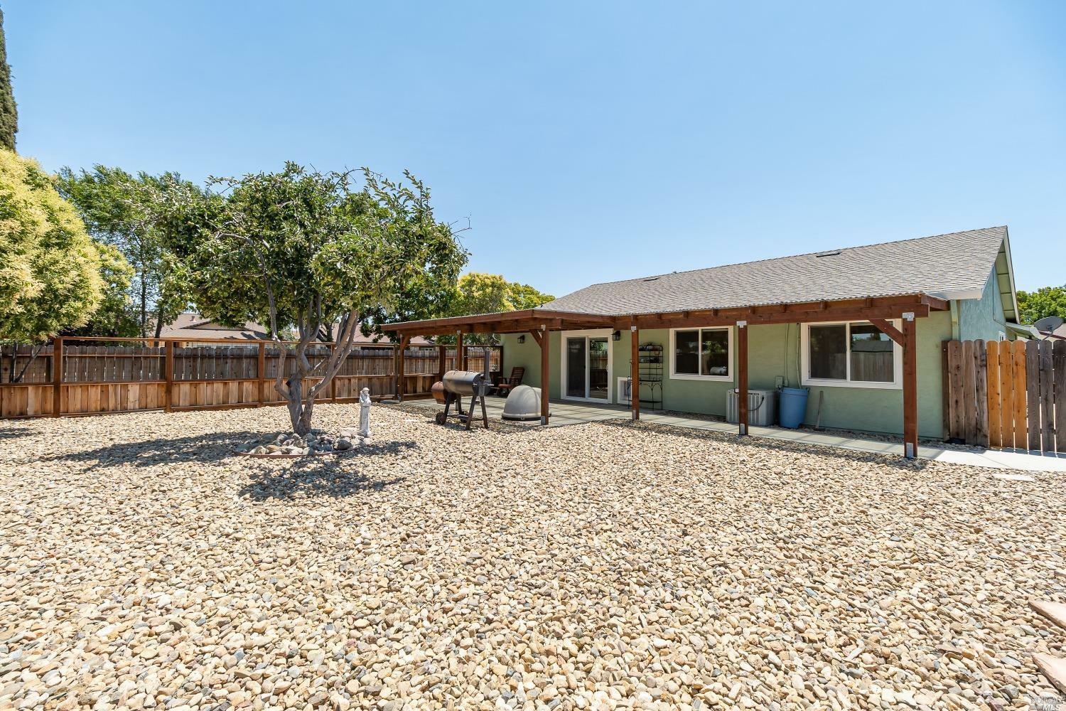 Property Photo:  2410 Marquette Way  CA 94533 