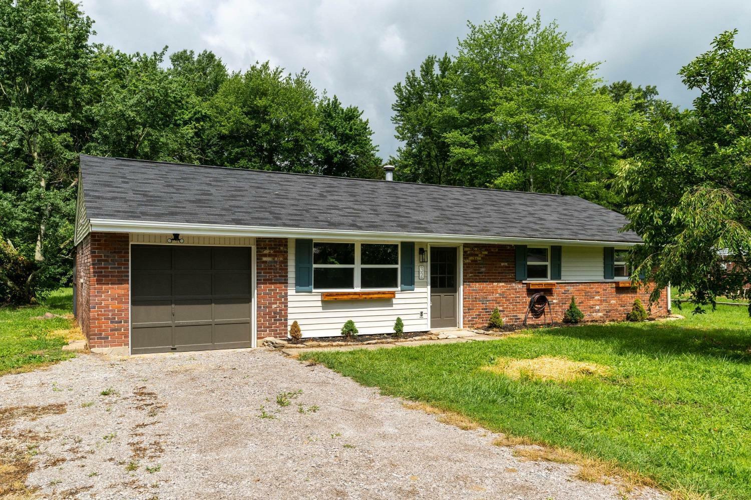 Property Photo:  32 Sutton Ln  OH 45122 