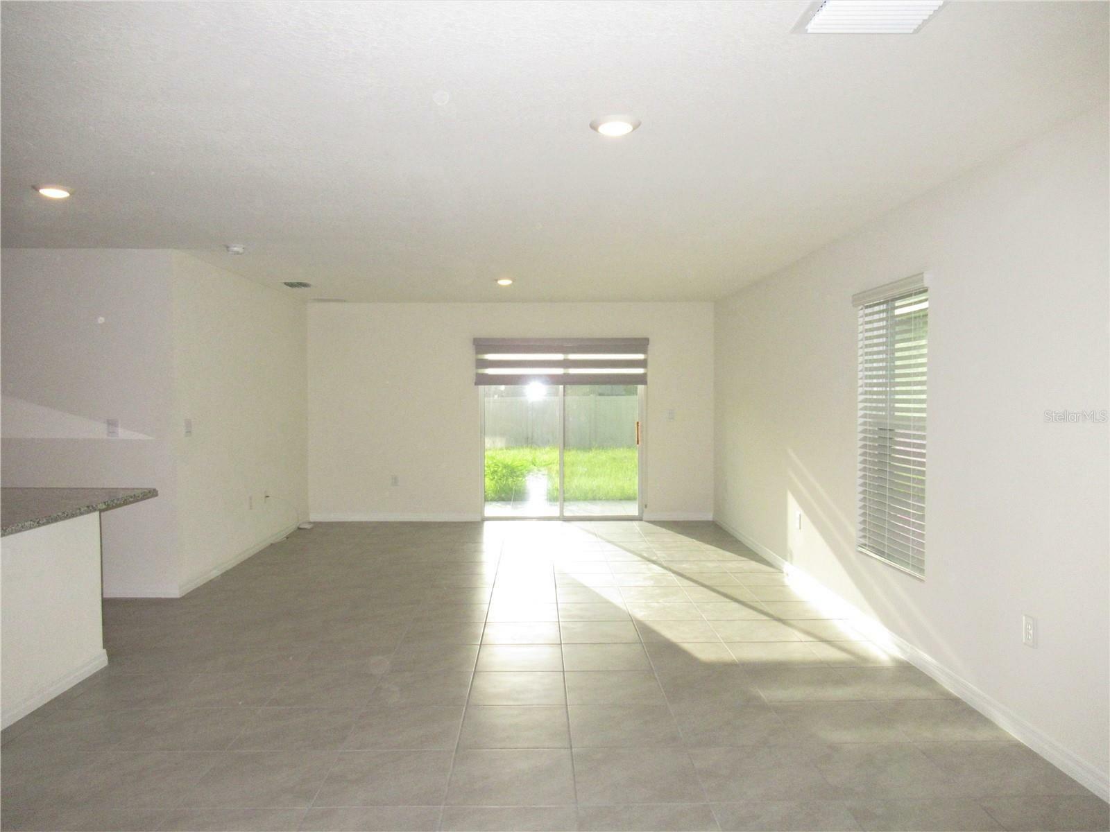 Property Photo:  12178 Lily Magnolia Lane  FL 33569 