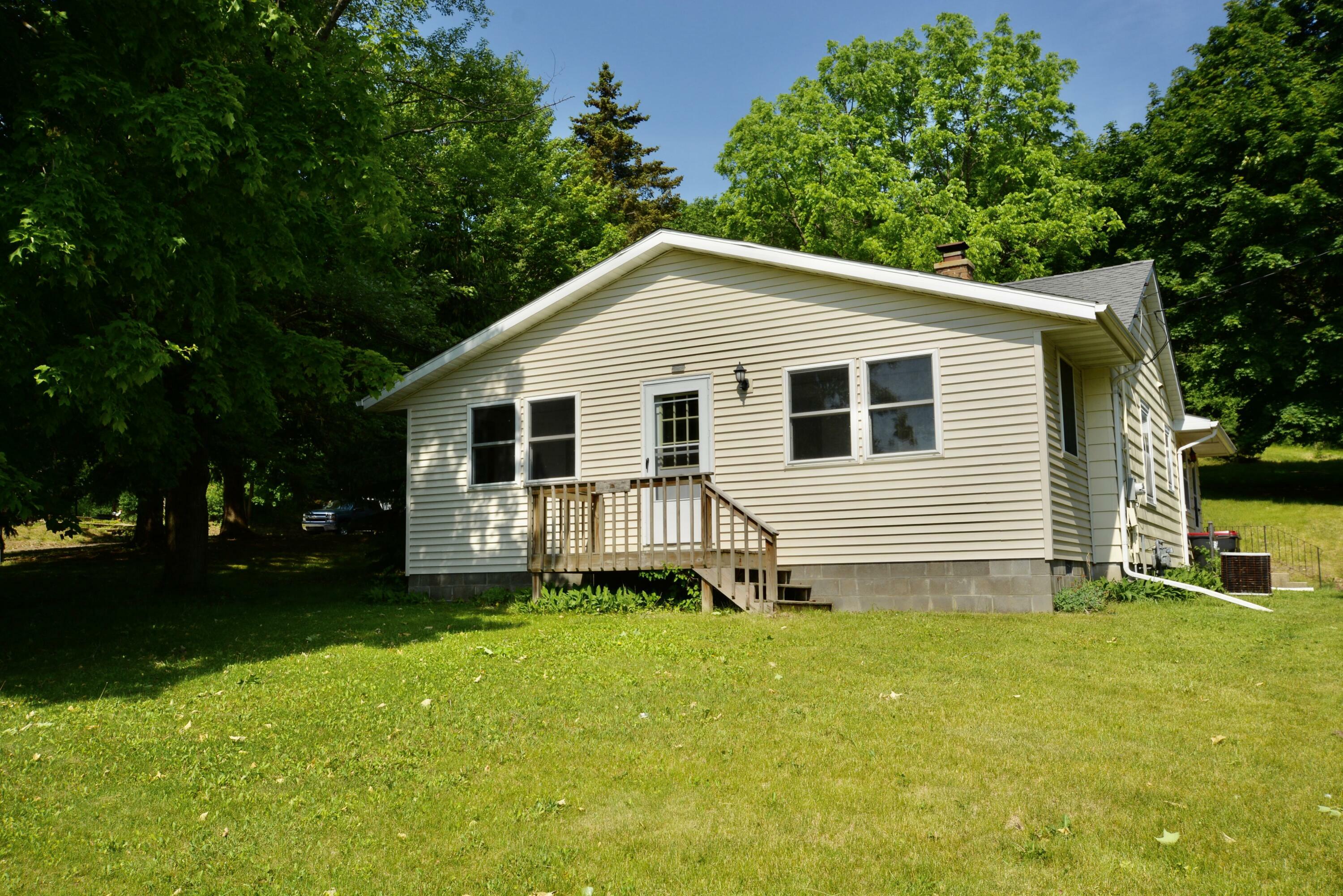 Property Photo:  122 Main St  WI 53178 