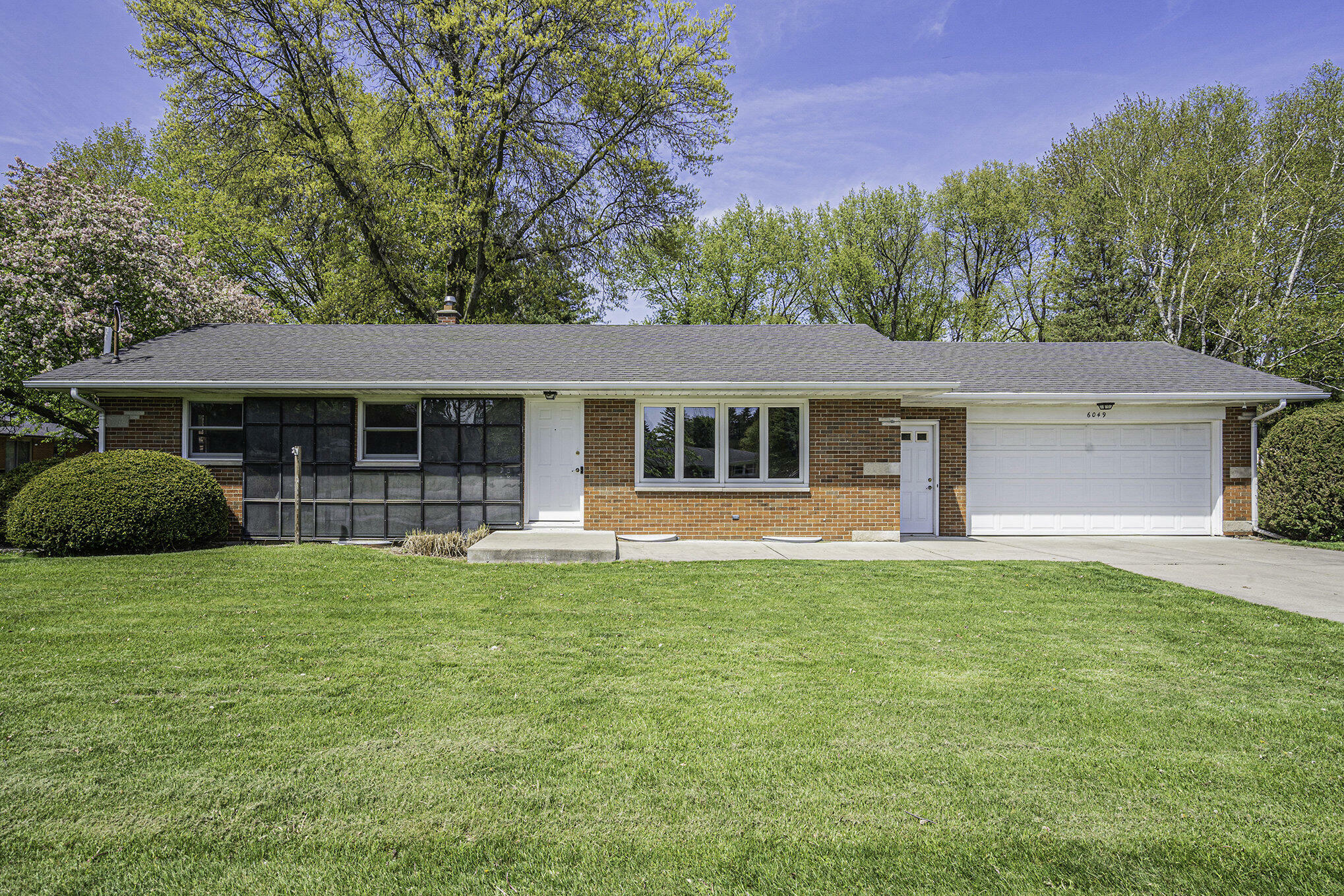 Property Photo:  6049 Crestwood Avenue  MI 49048 