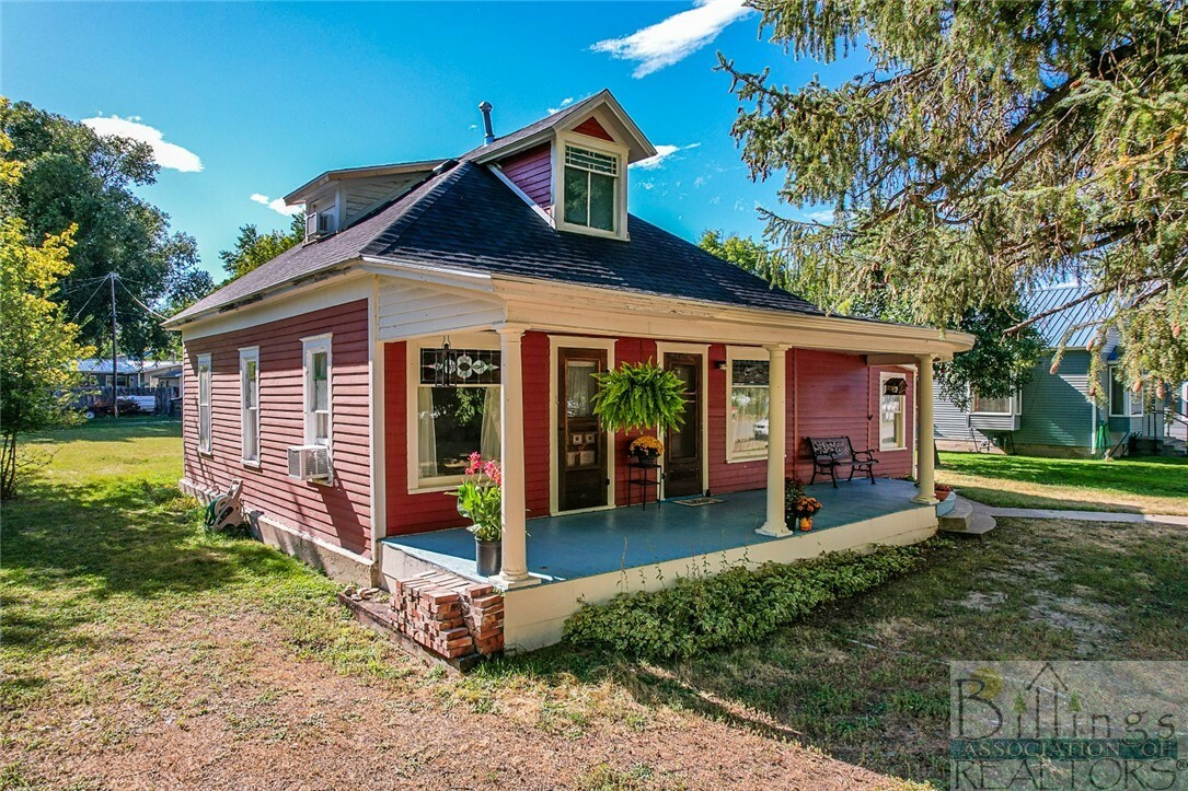 Property Photo:  305 S Main Street  MT 59041 