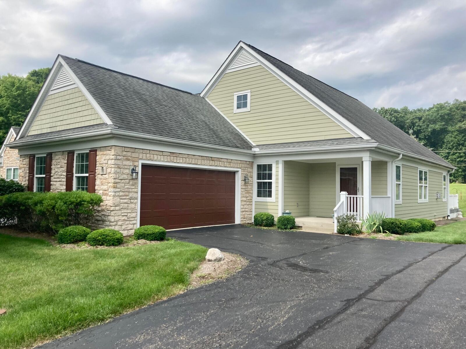 Property Photo:  191 Briar Wood Drive  OH 43050 