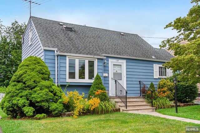 Property Photo:  119 Rock Hill Road  NJ 07013 