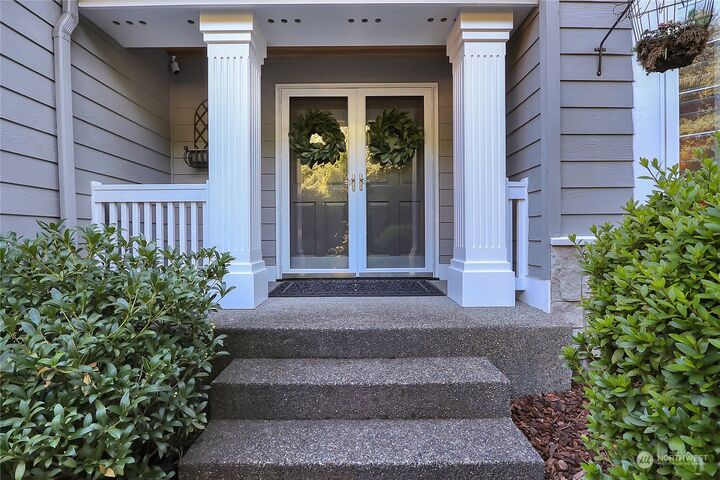 Property Photo:  2816 21st Avenue Ct NW  WA 98335 