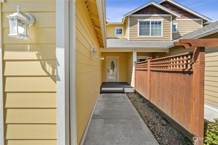 Property Photo: 2114 19th Street WA 98221