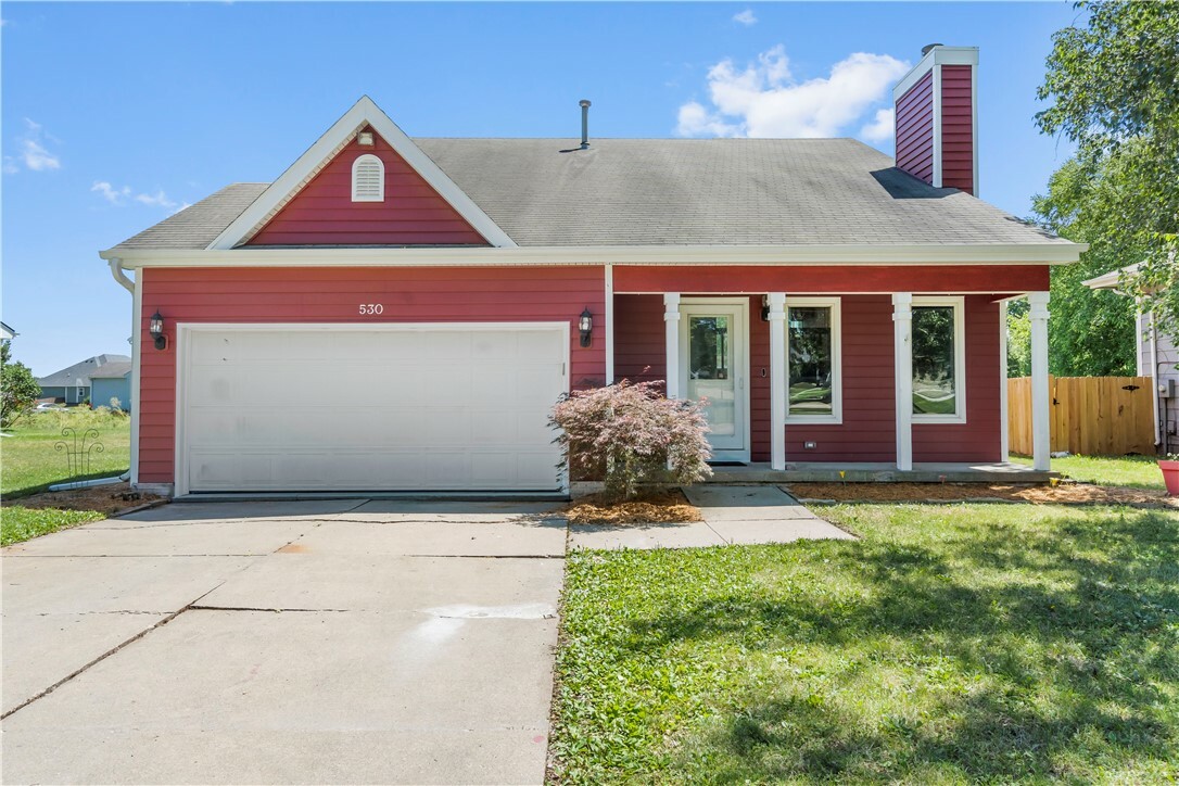 Property Photo:  530 Patterson Drive  IA 50047 