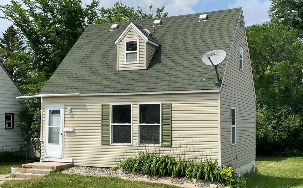 Property Photo:  630 Spruce Street W  MN 56537 