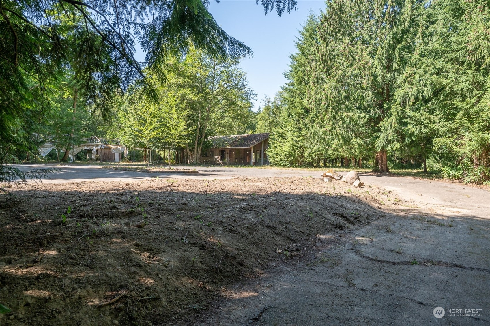 Property Photo:  9424 SW 156th Street  WA 98070 