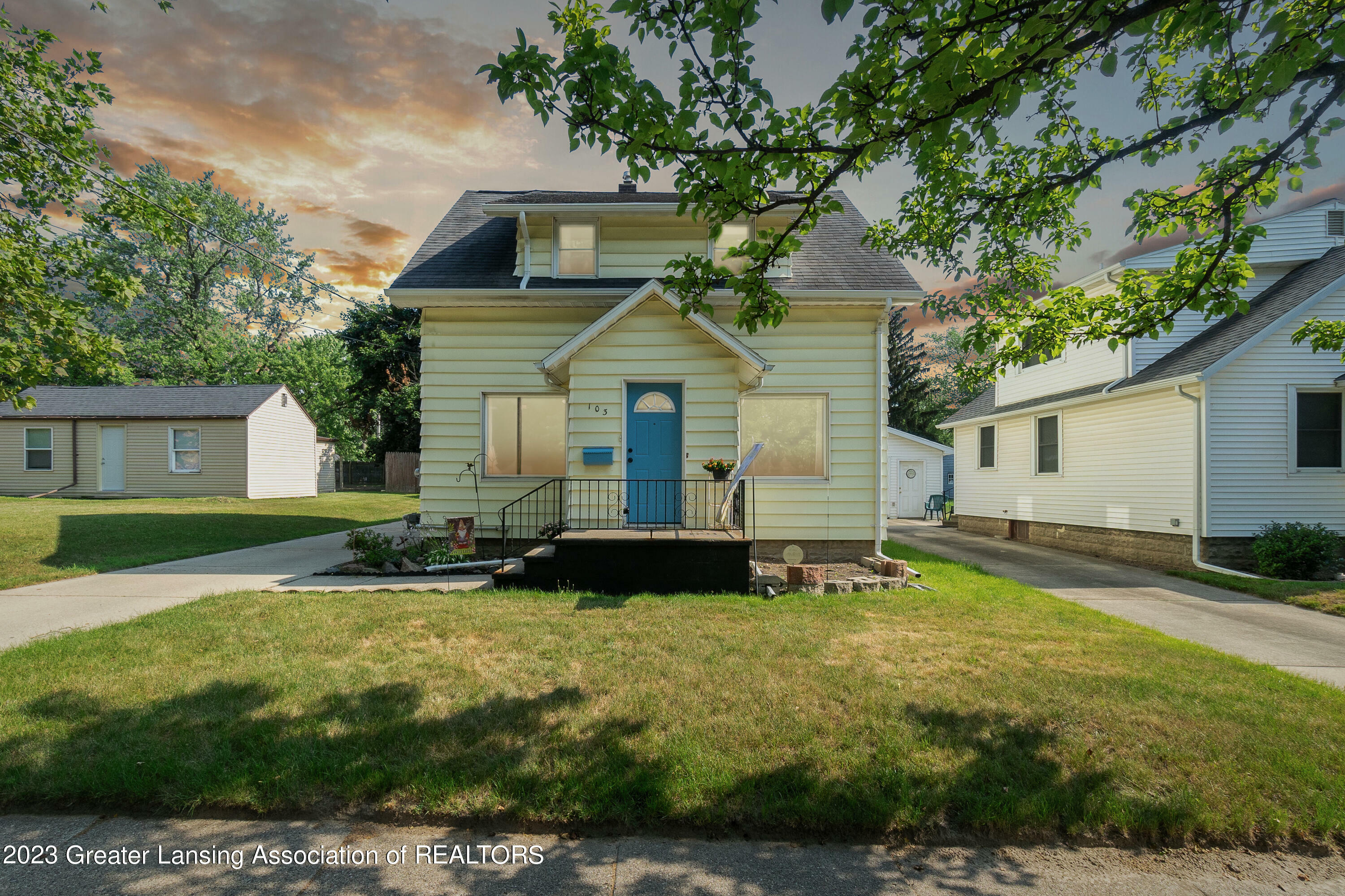 Property Photo:  103 W Gier Street  MI 48906 