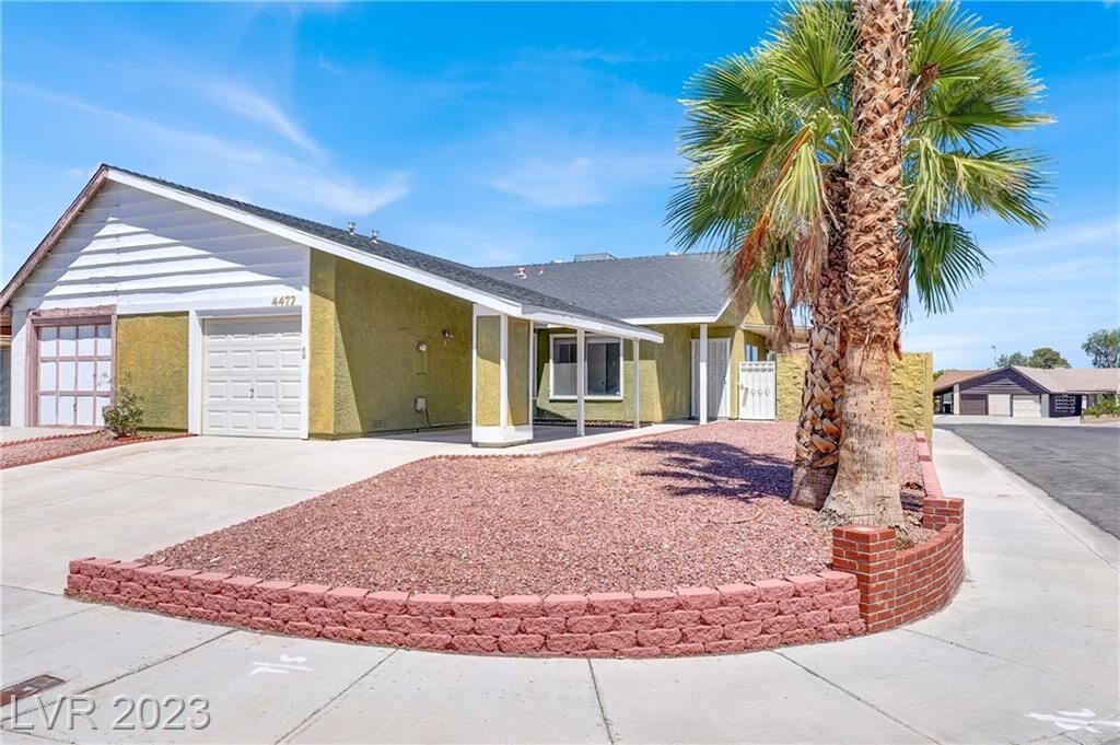 Property Photo: 4472 Pineaire Street NV 89147