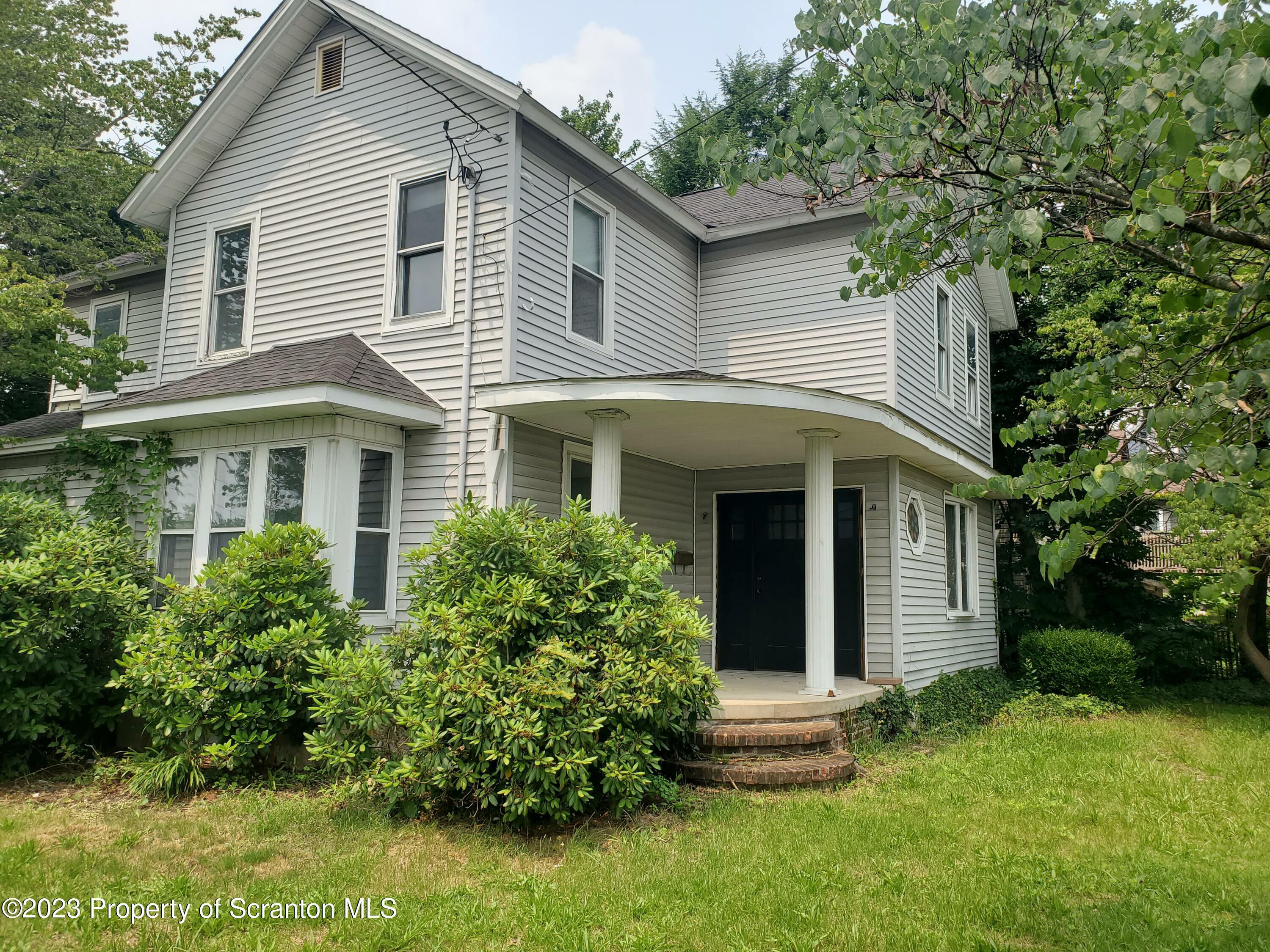 315 Walnut Street  Peckville PA 18452 photo