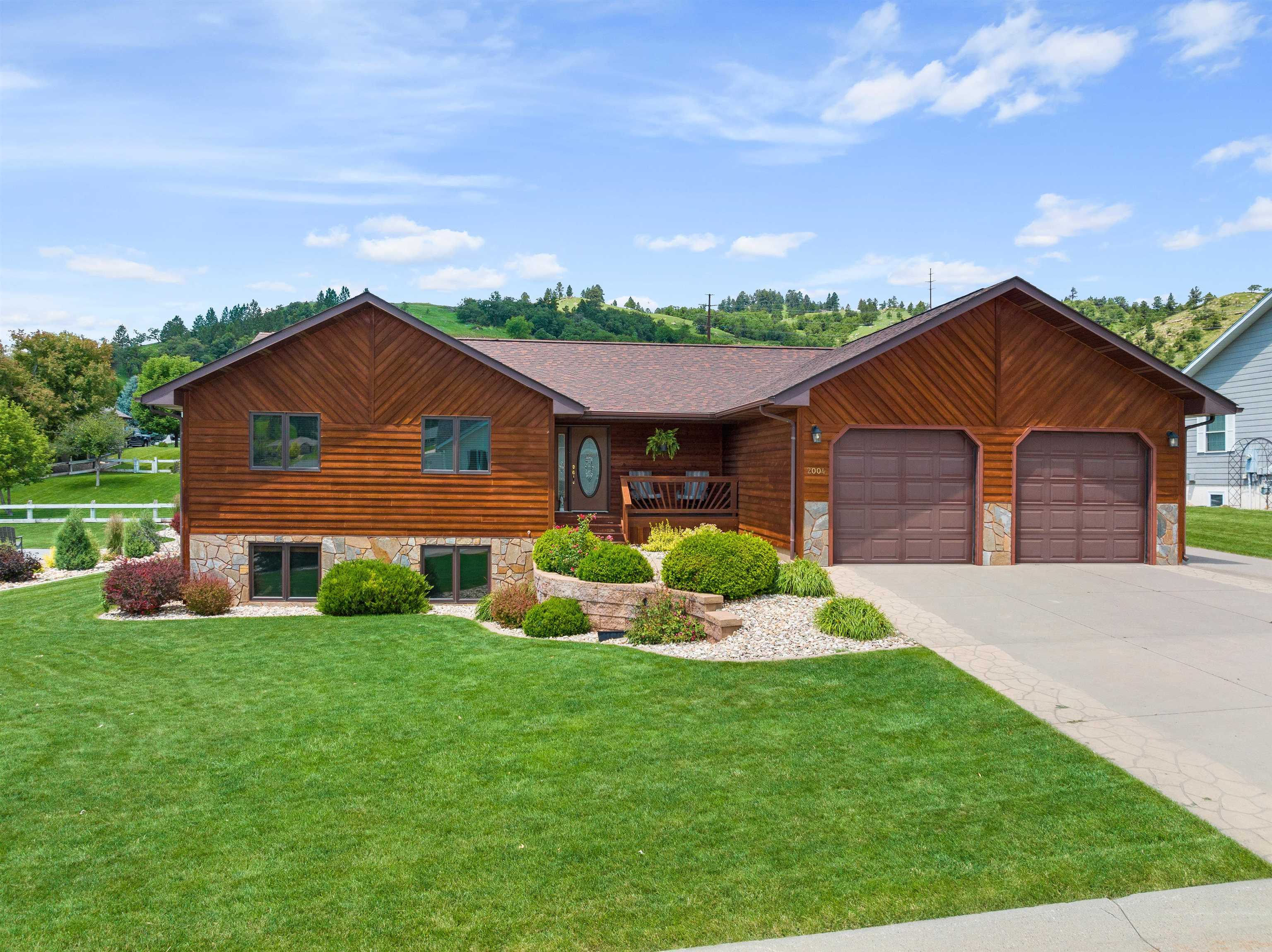 Property Photo: 2004 Stampede Drive SD 57783