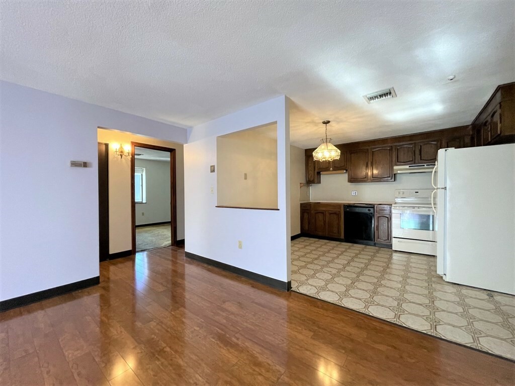 Property Photo: 555 Main Street 202 MA 02180