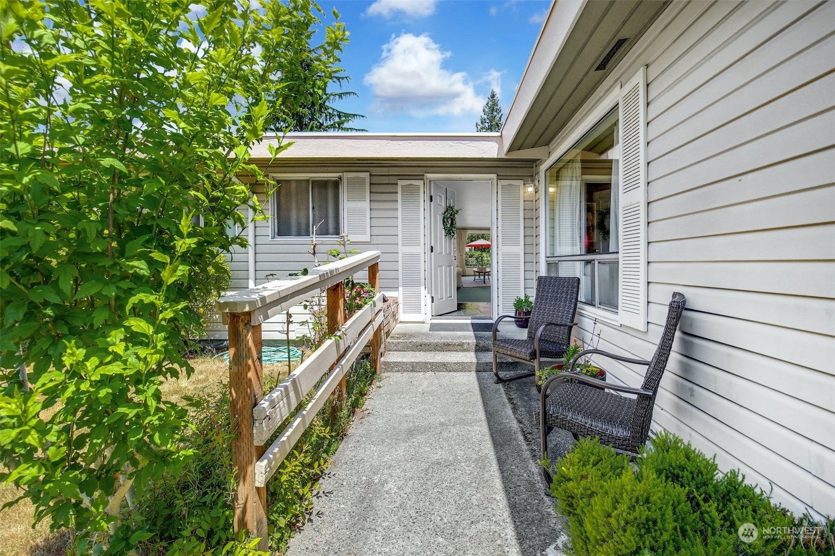 Property Photo:  6202 NE 153rd Street  WA 98028 