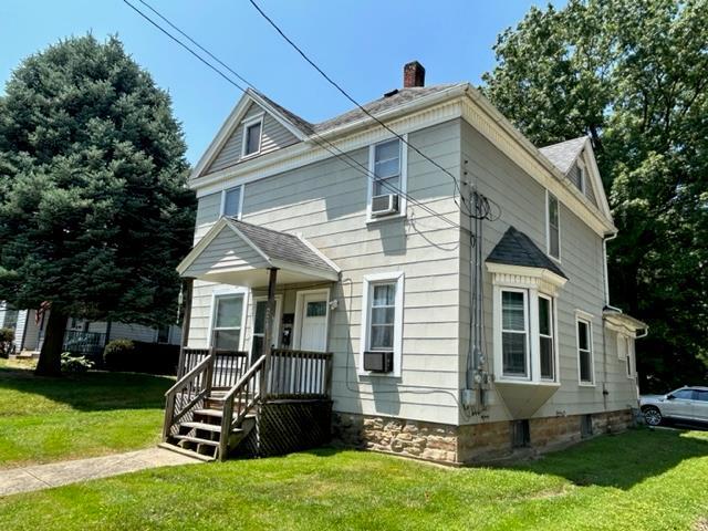 Property Photo:  208 Broad St  OH 44805 