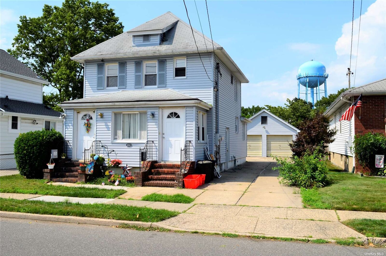 Property Photo:  892 Washington Street  NY 11010 