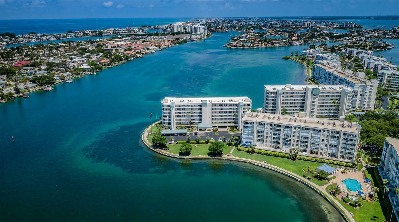 Property Photo:  7922 Sailboat Key Boulevard S 106  FL 33707 