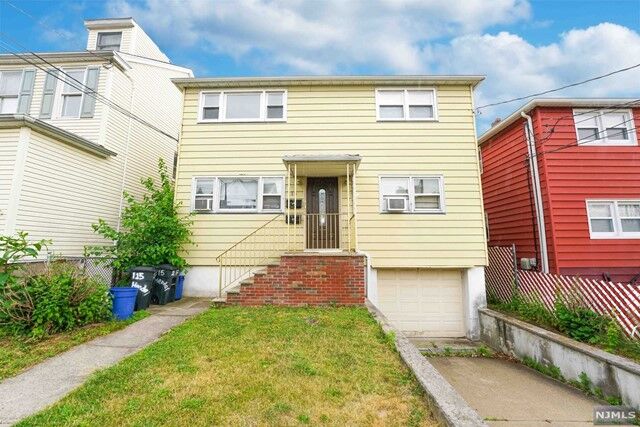 Property Photo:  115 Hendel Avenue 1  NJ 07031 