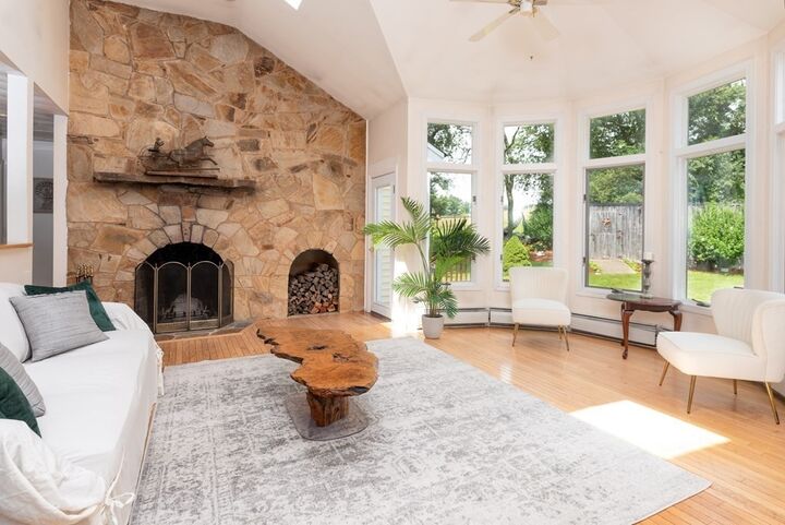 Property Photo:  117 Northboro Road  MA 01772 