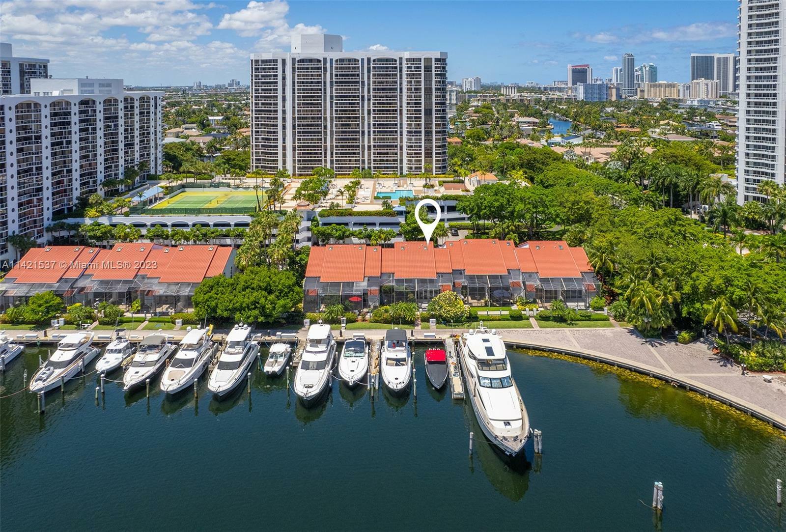 Property Photo:  3630 Yacht Club Dr 605  FL 33180 