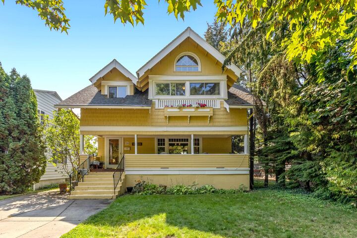 305 W Waverly Pl  Spokane WA 99205 photo