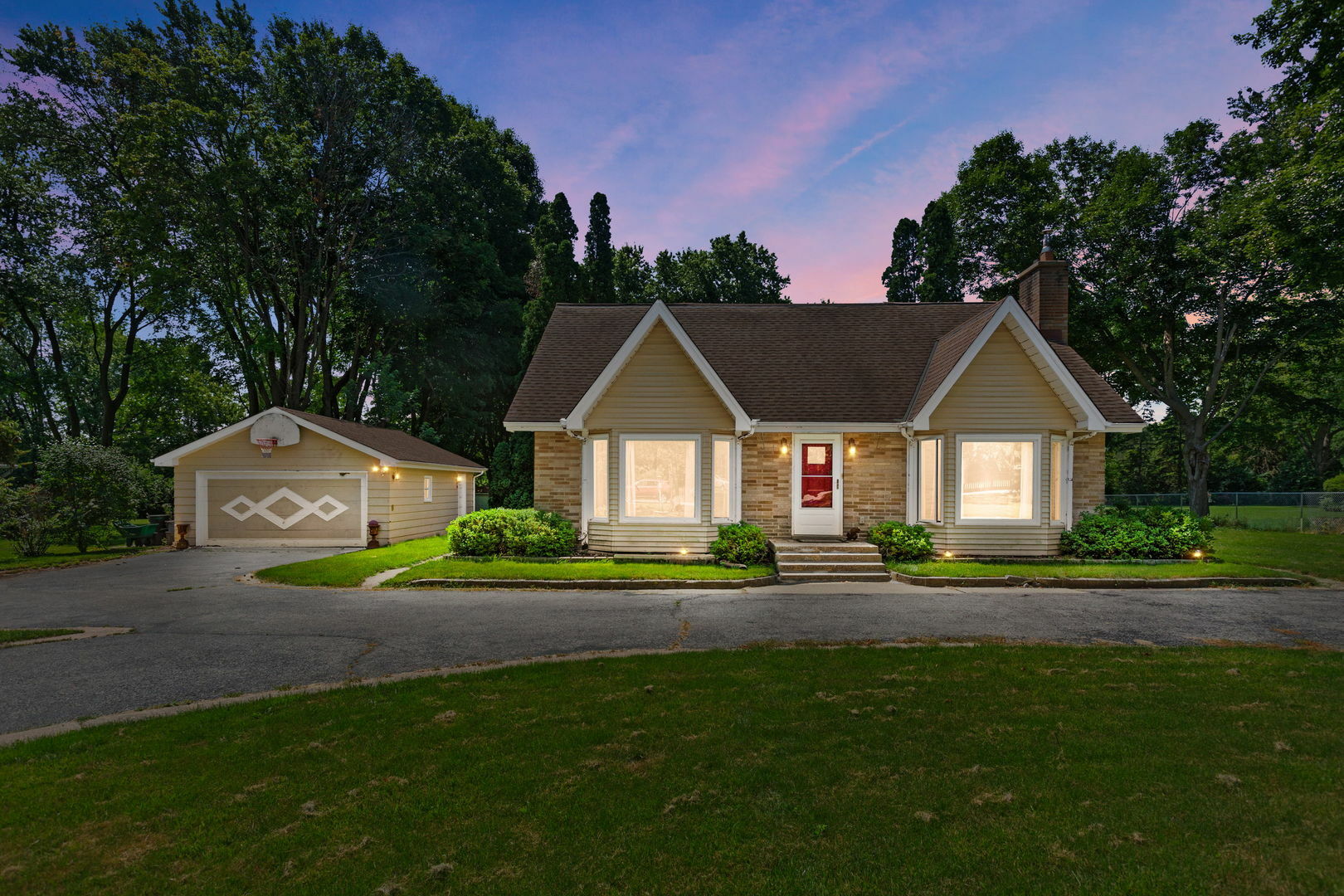 Property Photo: 7009 Meadow Lane Road IL 60060