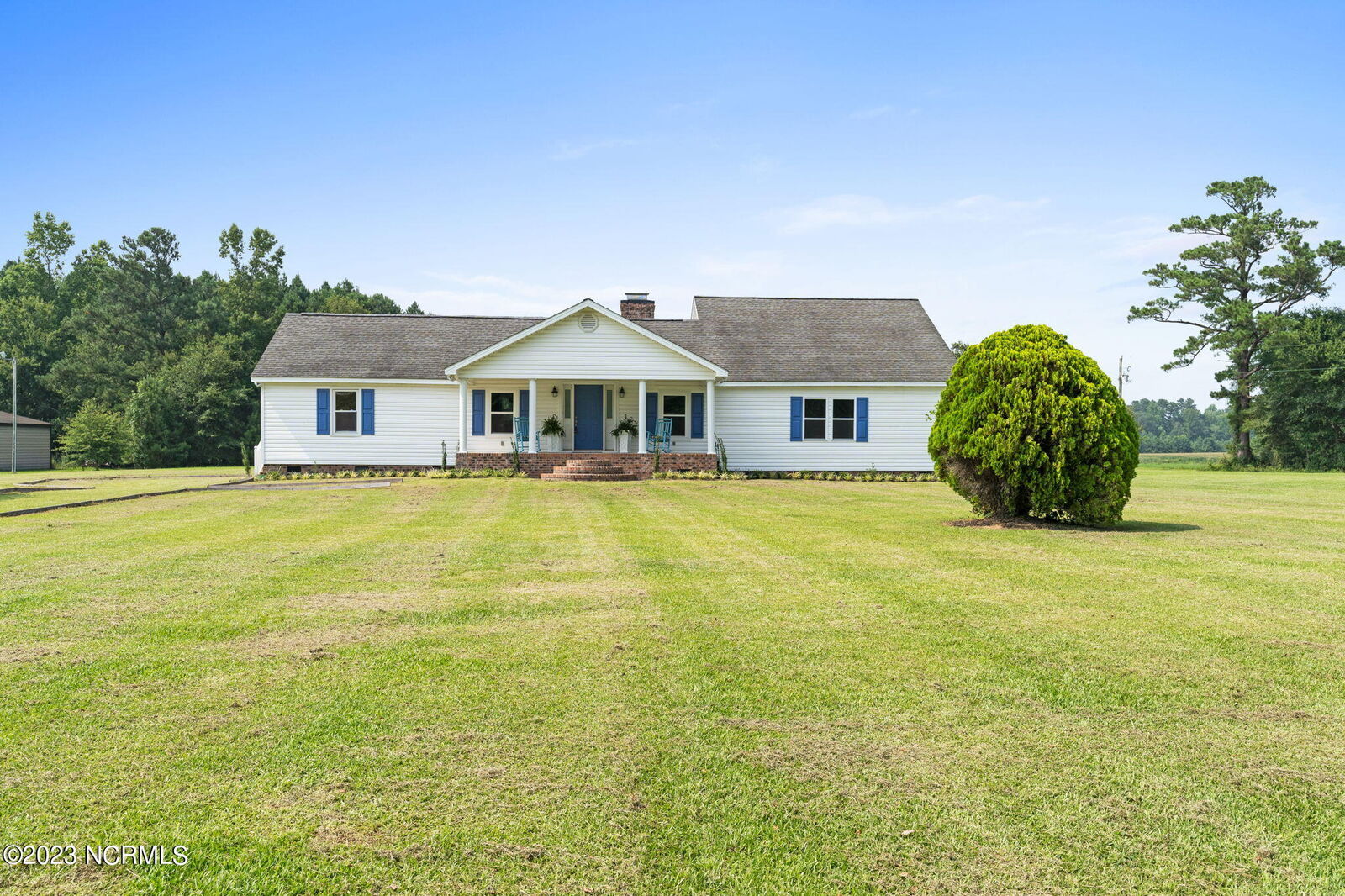 Property Photo: 872 Old Cribbtown Road NC 28431