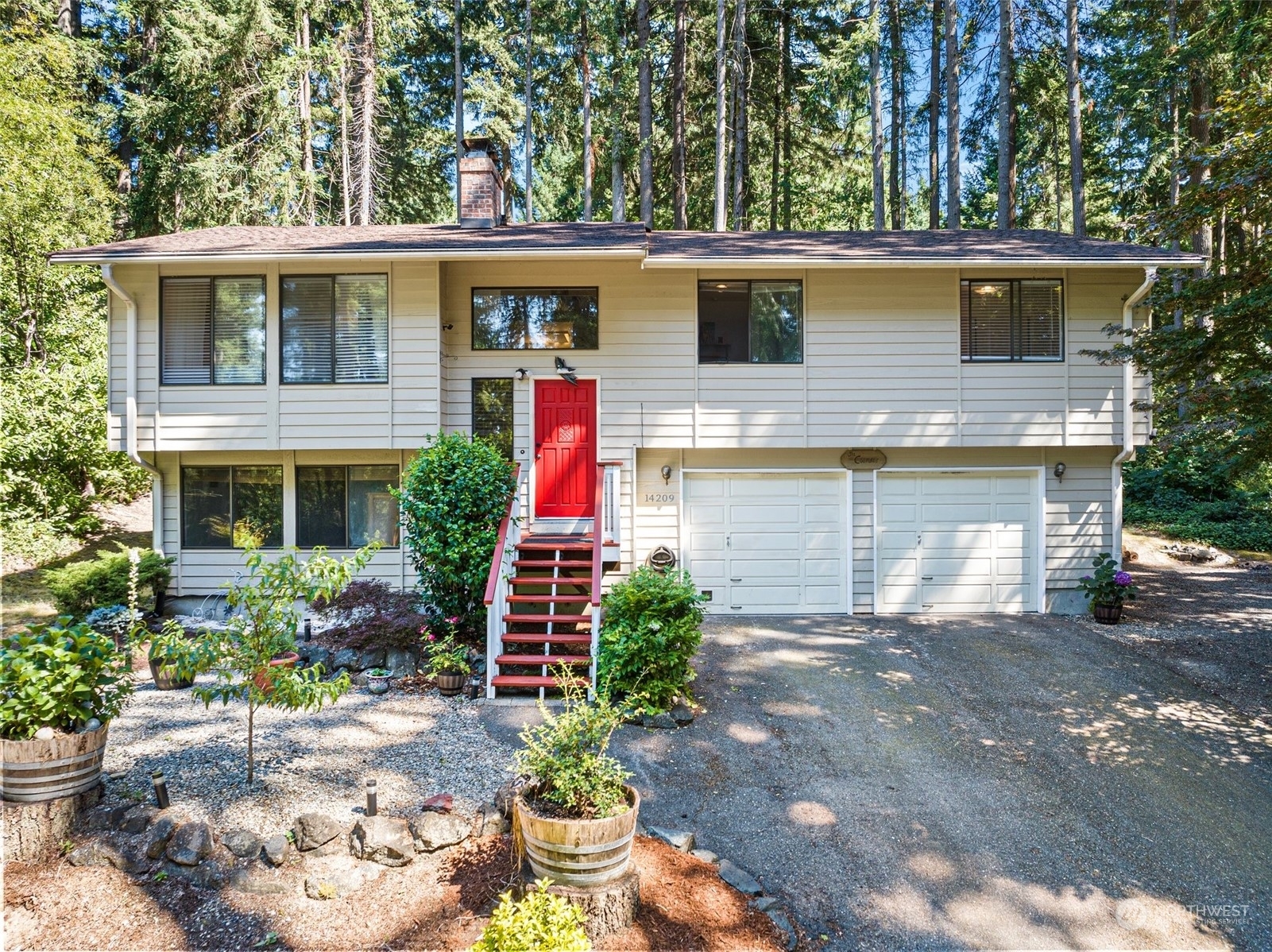 14209 57th Avenue NW  Gig Harbor WA 98332 photo